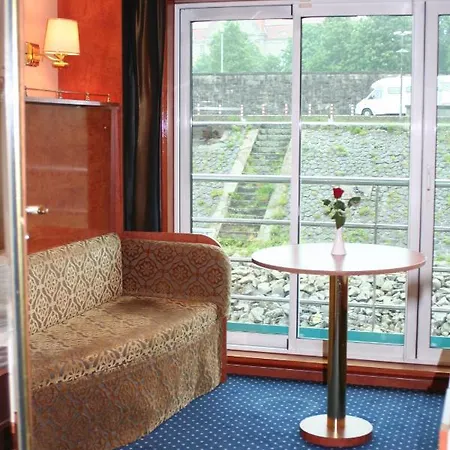 Fairtours Hotelschiff Rhein Prinzessin**** Botel