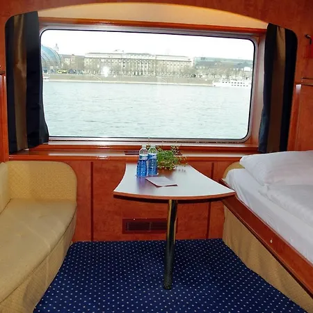 Fairtours Hotelschiff Rhein Prinzessin****