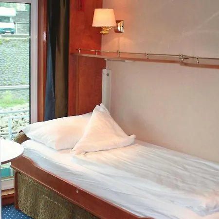 Fairtours Hotelschiff Rhein Prinzessin**** Frankfurt am Main